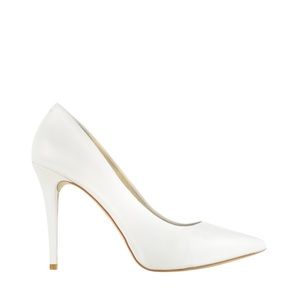 Michael MICHAEL Kors White Leather Pumps - sz 38.5